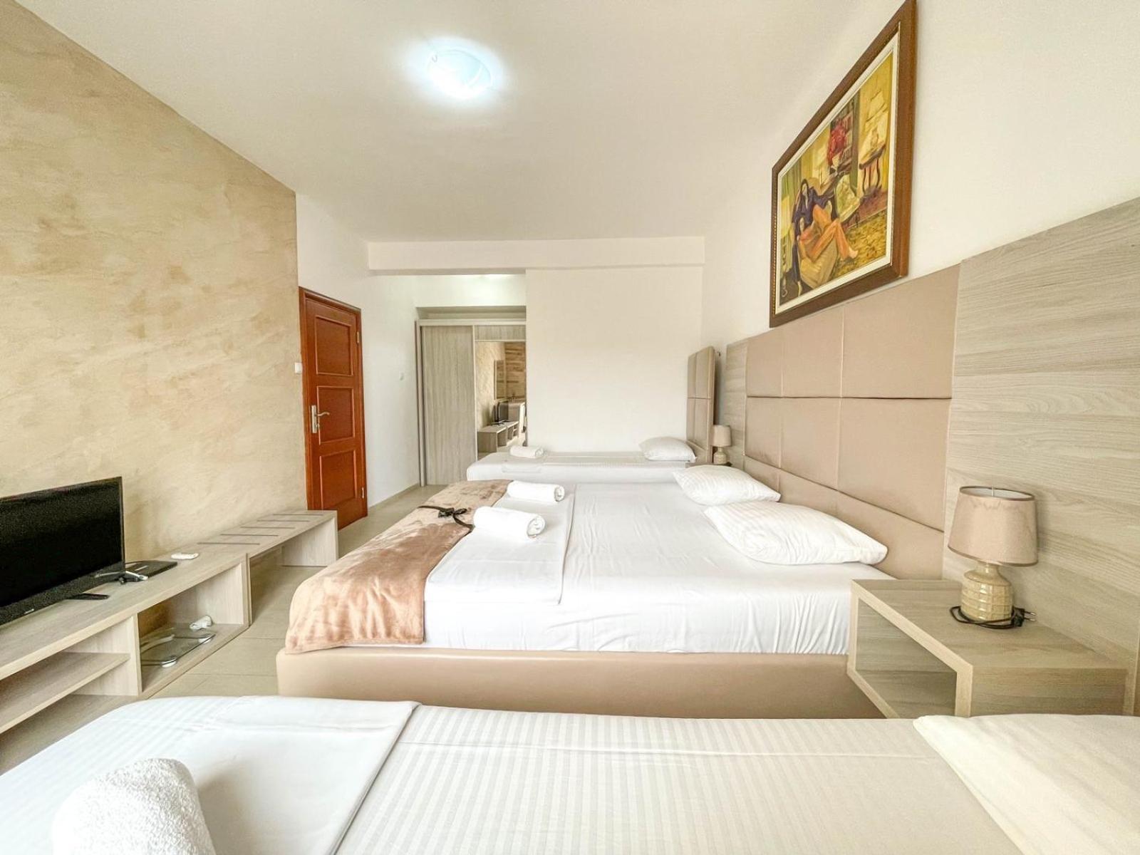 אולסינץ' Imperial Hotel מראה חיצוני תמונה
