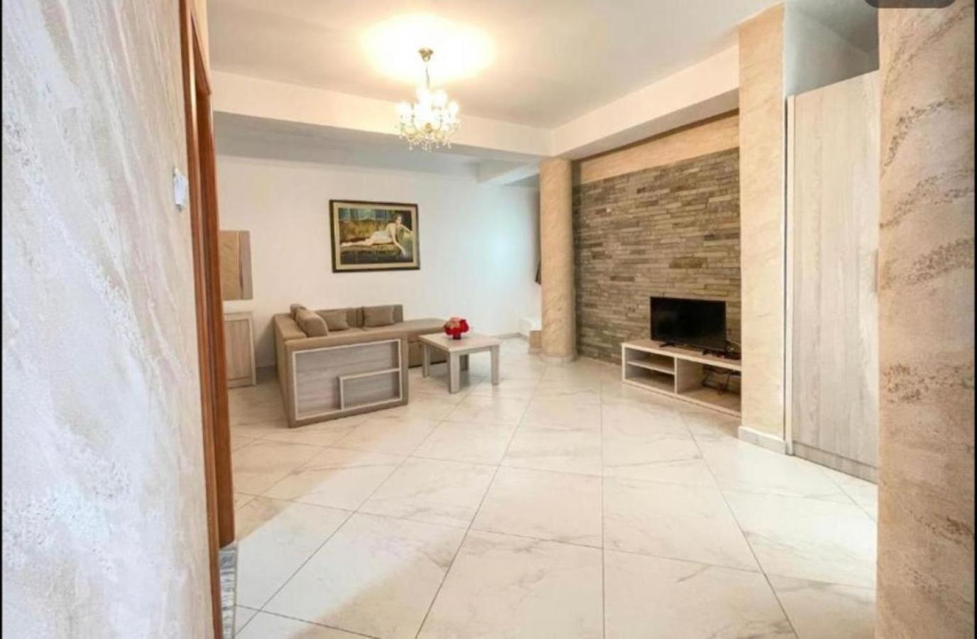 אולסינץ' Imperial Hotel מראה חיצוני תמונה